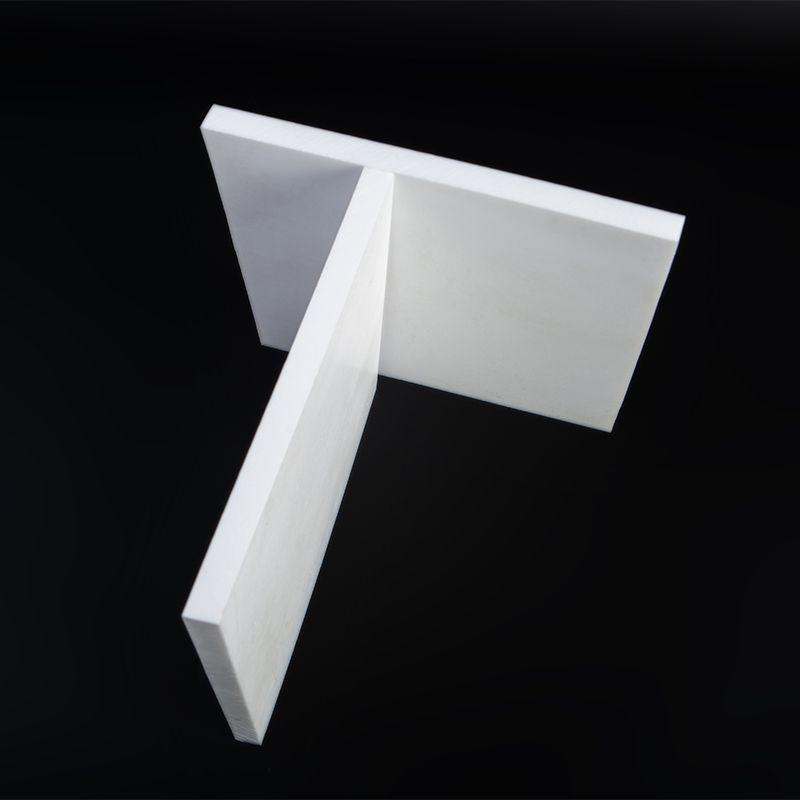 Polytetrafluoroethylene molded plate