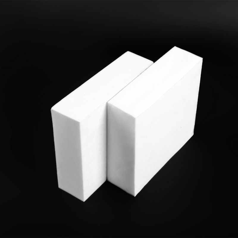Polytetrafluoroethylene molded plate
